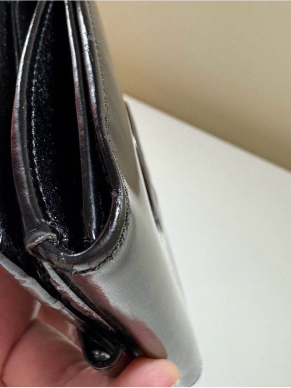 Gucci Black Patent Leather Wallet Interlocking GG w/COA - Picture 6 of 16